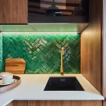 Deluxe By Livework Apartmán