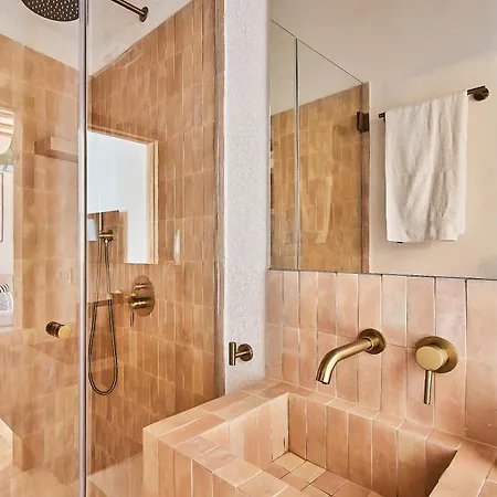 アパート Deluxe By Livework