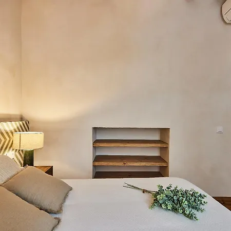 Deluxe By Livework * カディス