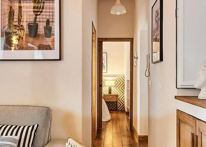 Deluxe By Livework アパート